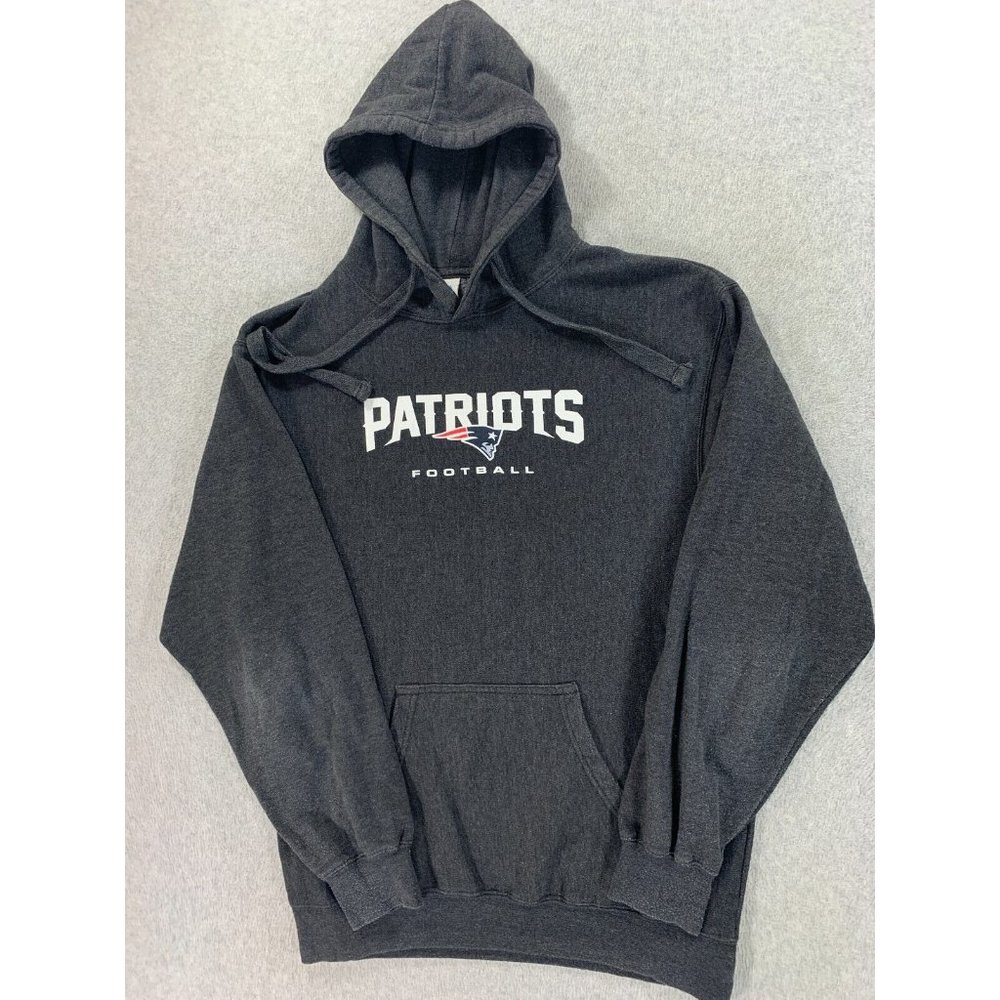 New England Patriots Cotton Blend Football Hoodie Sweatshirt (Men's Medium) Gray